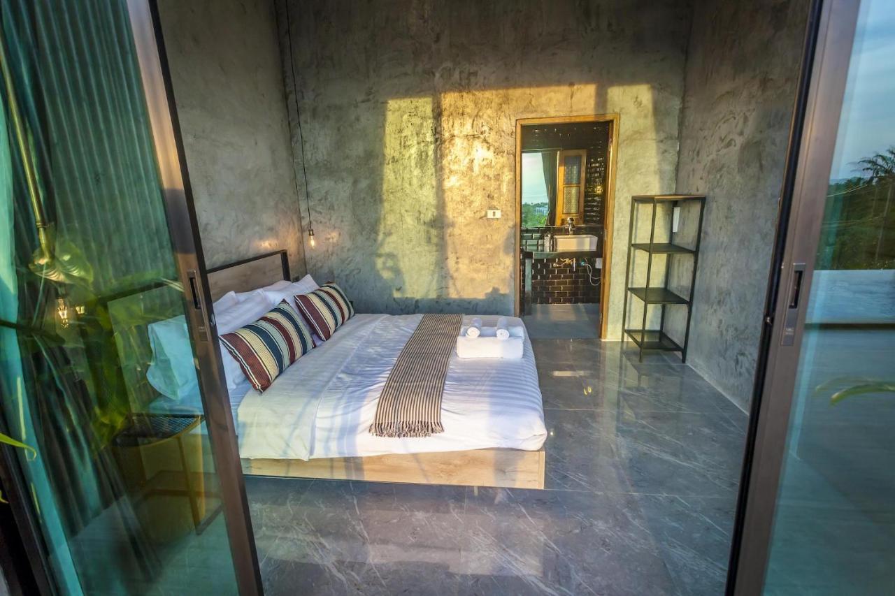 Stylish Pool Villa - 10 Mins Walk To The Beach Ko Lanta Esterno foto
